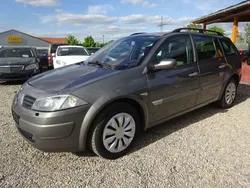 Grau Gebraucht 2004 Renault Mégane II Privilege Limousine | 1.300 € (Guter Preis)