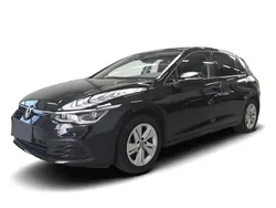 Schwarz Gebraucht 2021 VW Golf VIII Life Limousine | 26.849 € (Teuer)