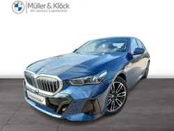 Phytonicblau Gebraucht 2024 BMW 520 M Sport Limousine | 54.690 € (Guter Preis)