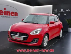 Rot Gebraucht 2021 Suzuki Swift Comfort Kleinwagen | 13.698 € (Fairer Preis)