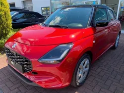 Burning red/super black Neu 2025 Suzuki Swift Comfort Kleinwagen | 22.490 €