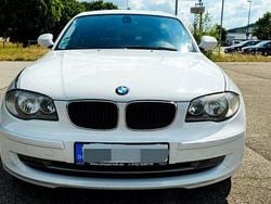 Weiß Gebraucht 2011 BMW 116 Sport Line Kleinwagen | 6.000 € (Guter Preis)