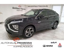 Schwarz Gebraucht 2022 Mitsubishi Eclipse Cross Top SUV | 24.700 € (Fairer Preis)