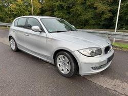Grau Gebraucht 2010 BMW 116 Kleinwagen | 5.900 € (Fairer Preis)