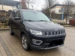 Schwarz Gebraucht 2018 Jeep Compass Limited SUV | 16.200 € (Fairer Preis)