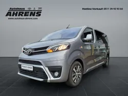 Bismutsilber Neu 2024 Toyota Proace Verso Comfort Kombi | 45.900 € (Etwas zu teuer)