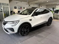 Kyanitweiß Gebraucht 2023 Renault Arkana R.S. SUV | 26.290 € (Fairer Preis)