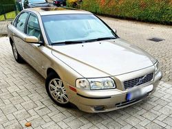 Gelb Gebraucht 2005 Volvo S80 Limousine | 3.500 € (Guter Preis)