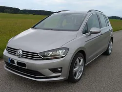 Silber Gebraucht 2014 VW Golf Sportsvan Highline Van / Kleinbus | 9.200 € (Superpreis)