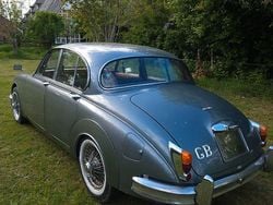 Grau Gebraucht 1961 Jaguar MK II Limousine | 16.500 €