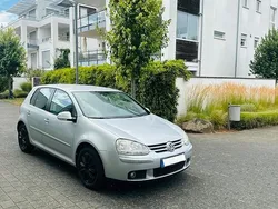 Silber Gebraucht 2008 VW Golf V United Limousine | 3.000 € (Guter Preis)