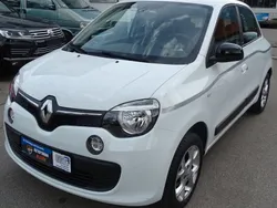 Crystal weiss Gebraucht 2018 Renault Twingo LIMITED Kleinwagen | 7.999 € (Guter Preis)