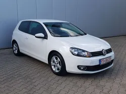 Weiß Gebraucht 2010 VW Golf VI Comfortline Limousine | 4.999 € (Guter Preis)
