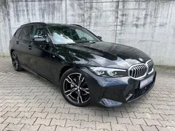 Saphirschwarz Gebraucht 2024 BMW 320 M Sport Kombi | 39.800 € (Fairer Preis)