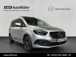 Helvinsilber Gebraucht 2023 Mercedes 180 Progressive Limousine | 27.400 € (Fairer Preis)