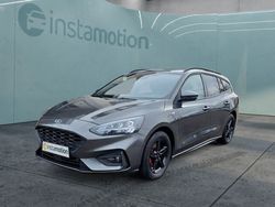Grau Gebraucht 2022 Ford Focus ST-Line X Kombi | 23.350 € (Etwas zu teuer)