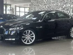 Schwarz Gebraucht 2016 Jaguar XF Portfolio Limousine | 20.270 € (Etwas zu teuer)