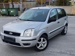 Silber Gebraucht 2003 Ford Fusion Limousine | 2.000 € (Guter Preis)