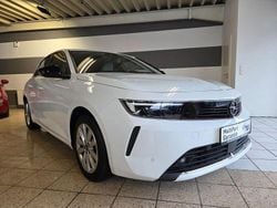 Weiß Gebraucht 2023 Opel Astra Elegance Limousine | 19.450 € (Guter Preis)