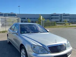 Silber Gebraucht 2004 Mercedes S500 Limousine | 8.700 € (Teuer)