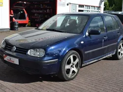 Blau Gebraucht 2000 VW Golf IV Edition Limousine | 800 € (Guter Preis)