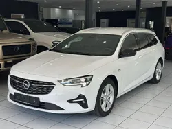 Weiß Gebraucht 2022 Opel Insignia Business Kombi | 16.990 € (Superpreis)
