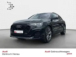 Mythosschwarz metallic Gebraucht 2024 Audi Q8 Ambiente SUV | 94.949 € (Fairer Preis)