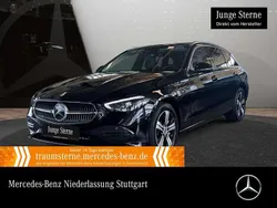 Obsidianschwarz Gebraucht 2024 Mercedes C300e Kombi | 43.990 € (Superpreis)