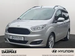Silber Gebraucht 2018 Ford Tourneo Courier Titanium Van / Kleinbus | 12.990 € (Fairer Preis)