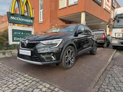 Onyxschwarz Gebraucht 2023 Renault Arkana Techno SUV | 24.499 € (Fairer Preis)