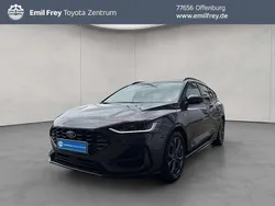 Grau Gebraucht 2024 Ford Focus ST-Line X Kombi | 25.500 € (Guter Preis)