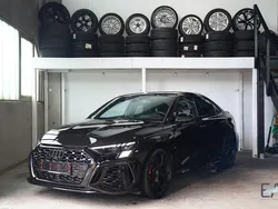 Schwarz Gebraucht 2024 Audi RS3 Ambiente Kleinwagen | 56.790 € (Superpreis)