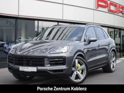 Quarzitgraumetallic Gebraucht 2024 Porsche Cayenne SUV | 104.950 € (Superpreis)