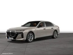 Oxidgrau metallic Gebraucht 2024 BMW i7 Comfort Edition Limousine | 153.614 €