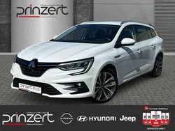 Weiss "nacre" Gebraucht 2021 Renault Mégane IV Intens Limousine | 19.370 € (Etwas zu teuer)