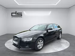 Schwarz Gebraucht 2012 Audi A4 Attraction Kombi | 4.490 € (Guter Preis)