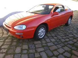 Rot Gebraucht 1997 Mazda MX3 Kleinwagen | 6.300 €
