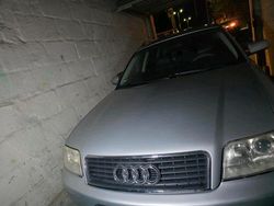 Silber Gebraucht 2003 Audi A6 Kombi | 4.000 € (Teuer)