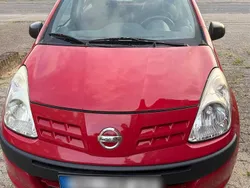 Rot Gebraucht 2010 Nissan Pixo Kleinwagen | 2.200 €