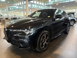 Schwarz Gebraucht 2023 Alfa Romeo Stelvio Veloce SUV | 52.600 €