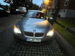 Grau Gebraucht 2006 BMW 523 Limousine | 4.000 € (Guter Preis)