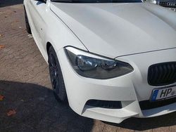Weiß Gebraucht 2014 BMW 118 Coupé Efficient Dynamics Coupé | 10.000 €