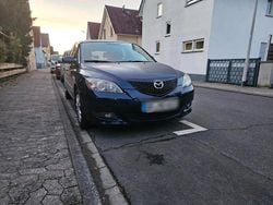 Blau Gebraucht 2005 Mazda 3 Kleinwagen | 2.000 € (Fairer Preis)