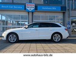 Weiß Gebraucht 2022 Audi A4 S-Line Kombi | 28.880 € (Guter Preis)