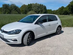 Weiß Gebraucht 2020 VW Golf VII IQ Drive Limousine | 18.290 € (Superpreis)