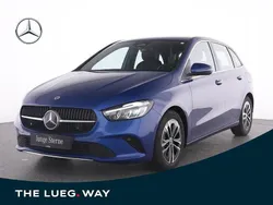Blau Gebraucht 2024 Mercedes B180 Van / Kleinbus | 28.999 € (Fairer Preis)