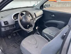 Grau Gebraucht 2005 Nissan Micra Kleinwagen | 850 € (Guter Preis)