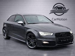 Grau Gebraucht 2015 Audi A3 S-Line Limousine | 12.590 € (Guter Preis)