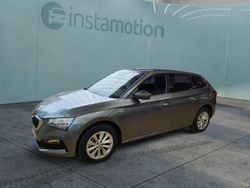 Grau Gebraucht 2023 Skoda Scala Ambition Kleinwagen | 22.079 € (Etwas zu teuer)