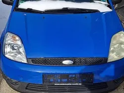 Blau Gebraucht 2005 Ford Fiesta Kleinwagen | 250 €